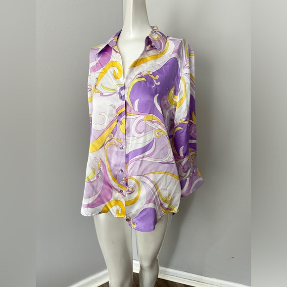 L'AGENCE Dani 3/4 Sleeve Blouse - Picture 8 of 9